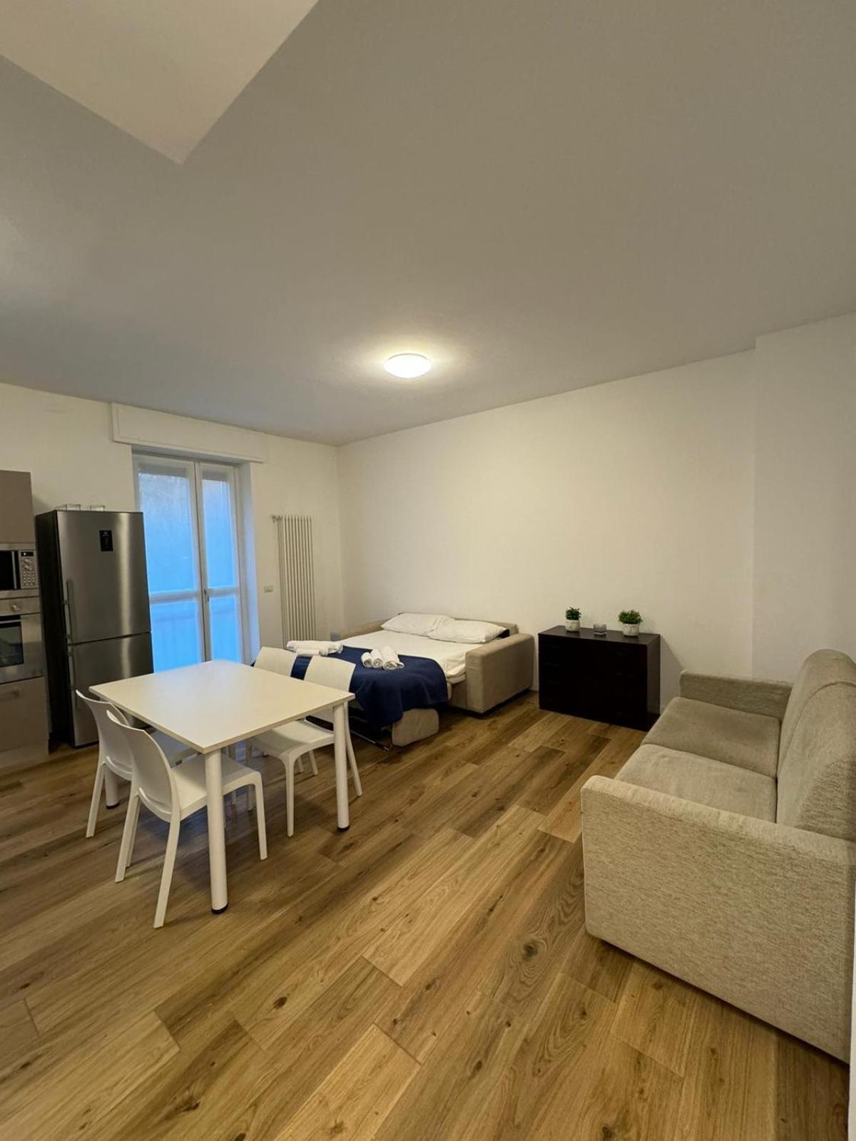 15Min Metro Duomo - Rho Fiera - Skyscraper Kitchen Apartment Milan Luaran gambar